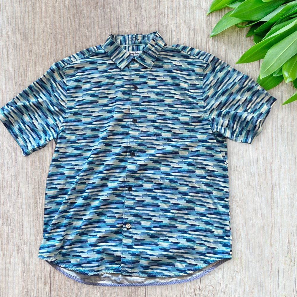 Tommy Bahama shirt button down camp shirt blue watercolor stripe azul lagoon